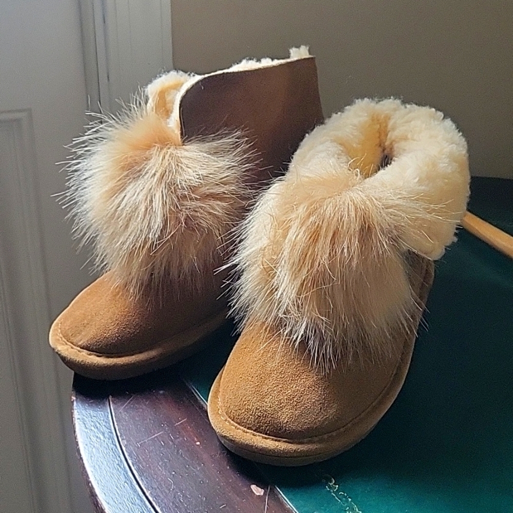 BEARPAW Suede Sheepskin Water and Stain-Repellent Boot